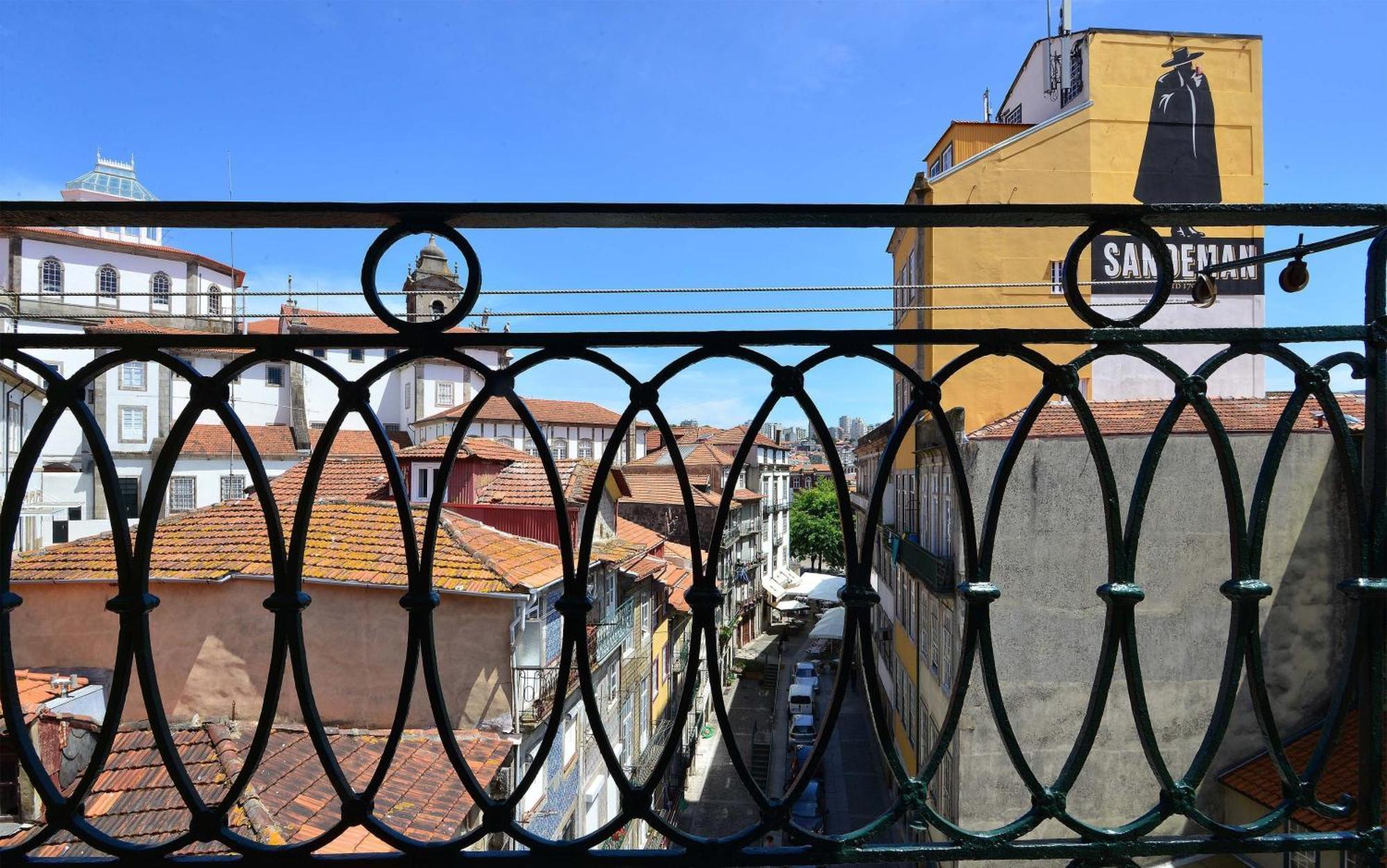 Welcome To My City Порту Екстер'єр фото